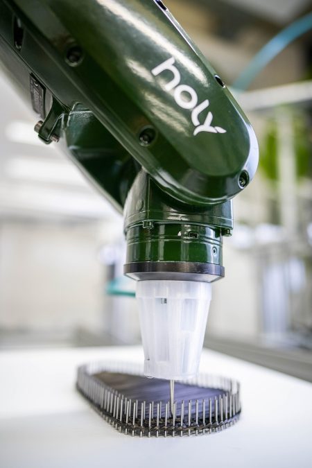 Holy-Robotic_Fabrication_CarbonParts