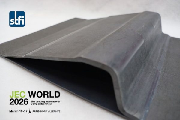 PM260226_STFI_auf_JEC_Luftfahrt_E-Mobilitaet_Naturfasern_de-en